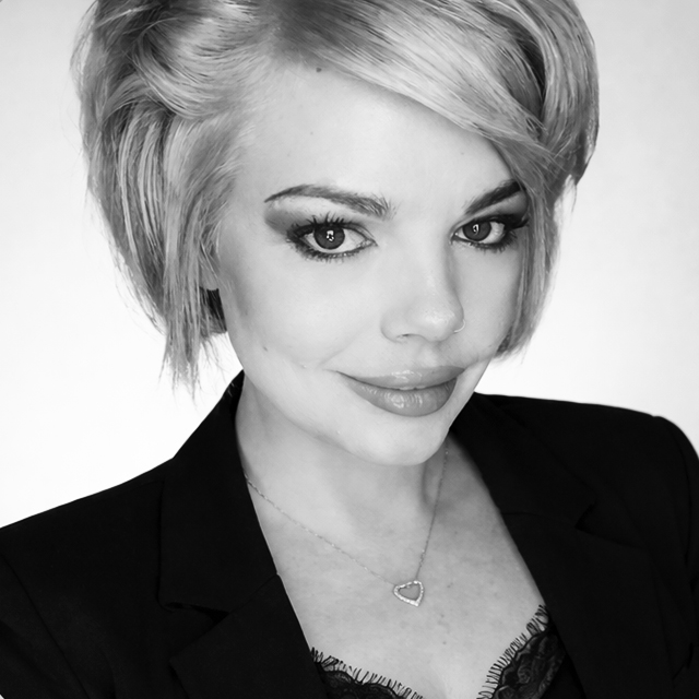 Stylist Jess Pelle